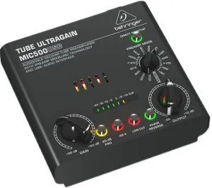 Behringer MIC500USB Микрофонный/инструментальный предусилитель.