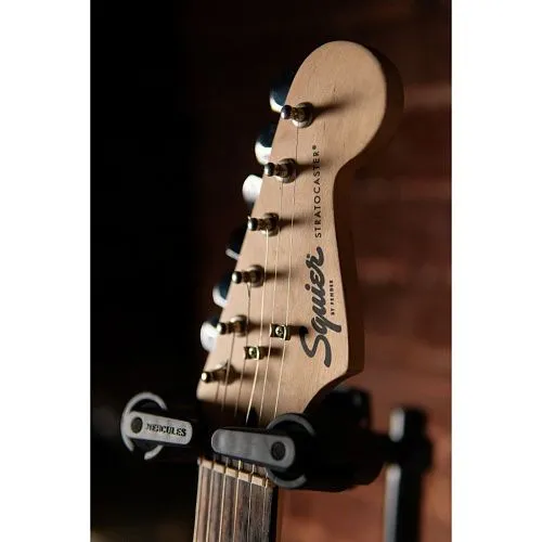 Fender Squier Bullet Stratocaster HT Arctic White Электрогитара (Б/У).