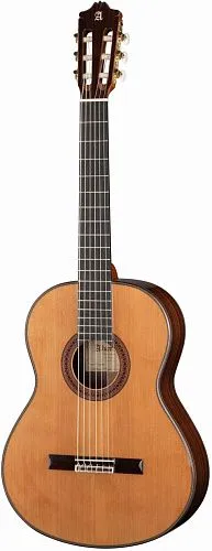 Alhambra 2.303 Classical Conservatory 7P Классическая гитара.