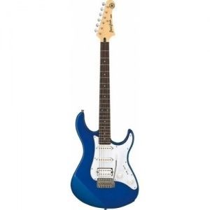 Yamaha Pacifica012 DBM Электрогитара.
